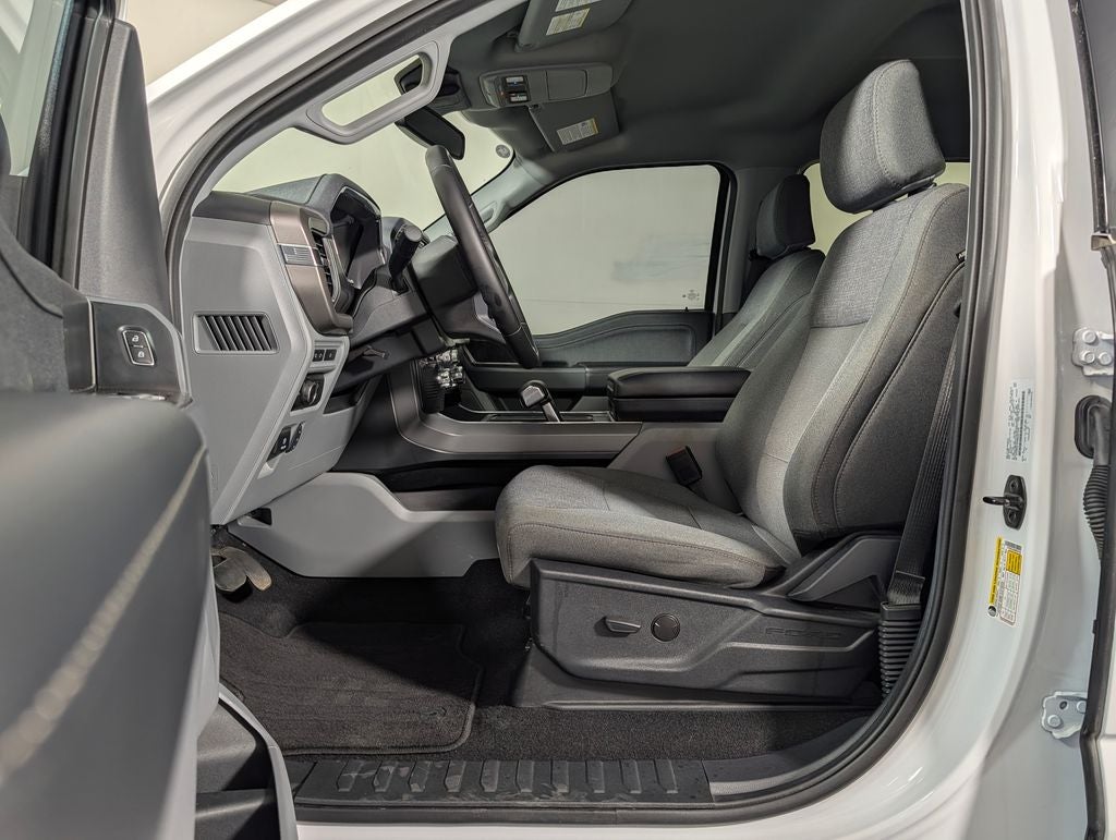2024 Ford F-150 Lightning XLT