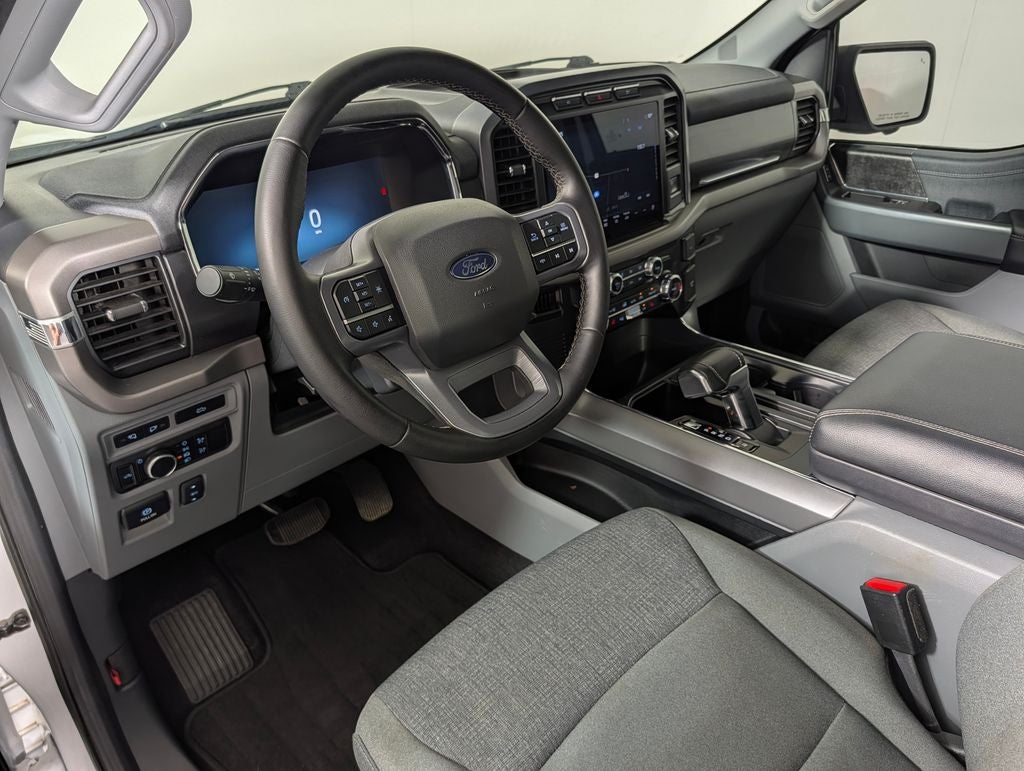 2024 Ford F-150 Lightning XLT