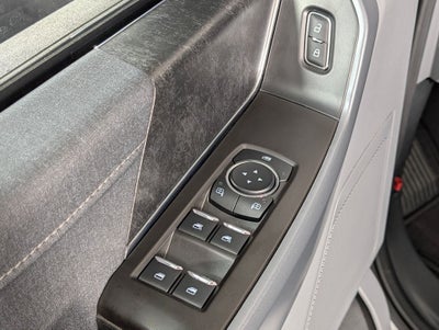 2024 Ford F-150 Lightning XLT
