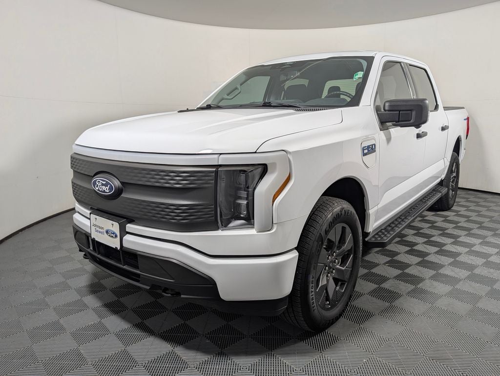 2024 Ford F-150 Lightning XLT