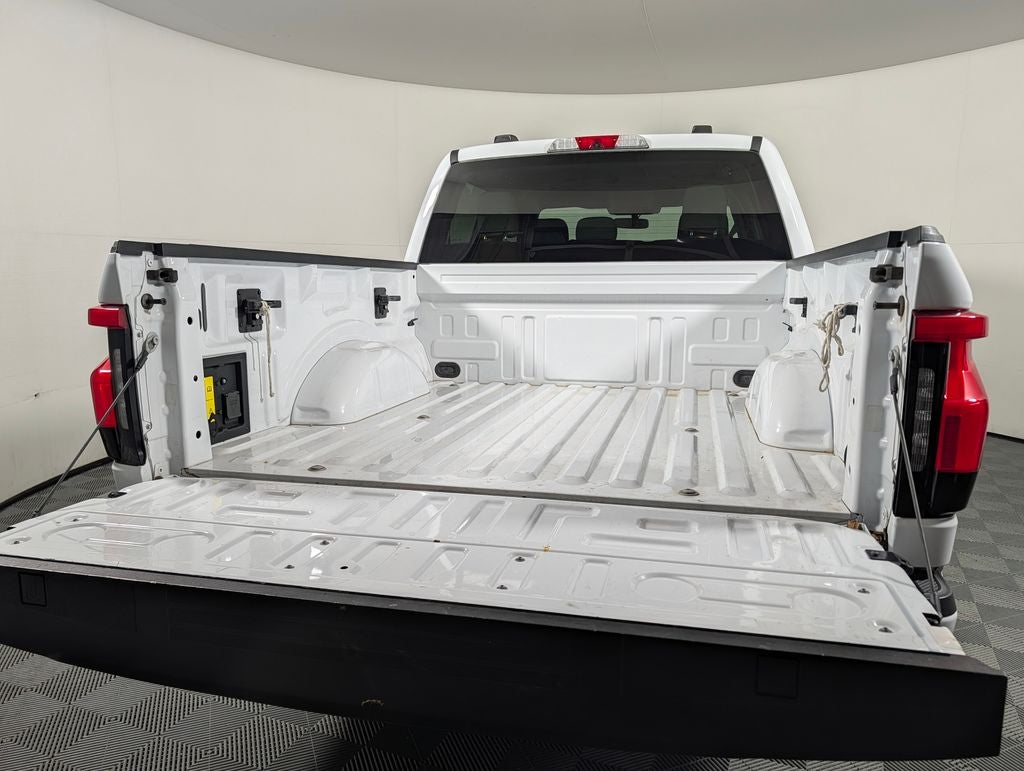 2024 Ford F-150 Lightning XLT