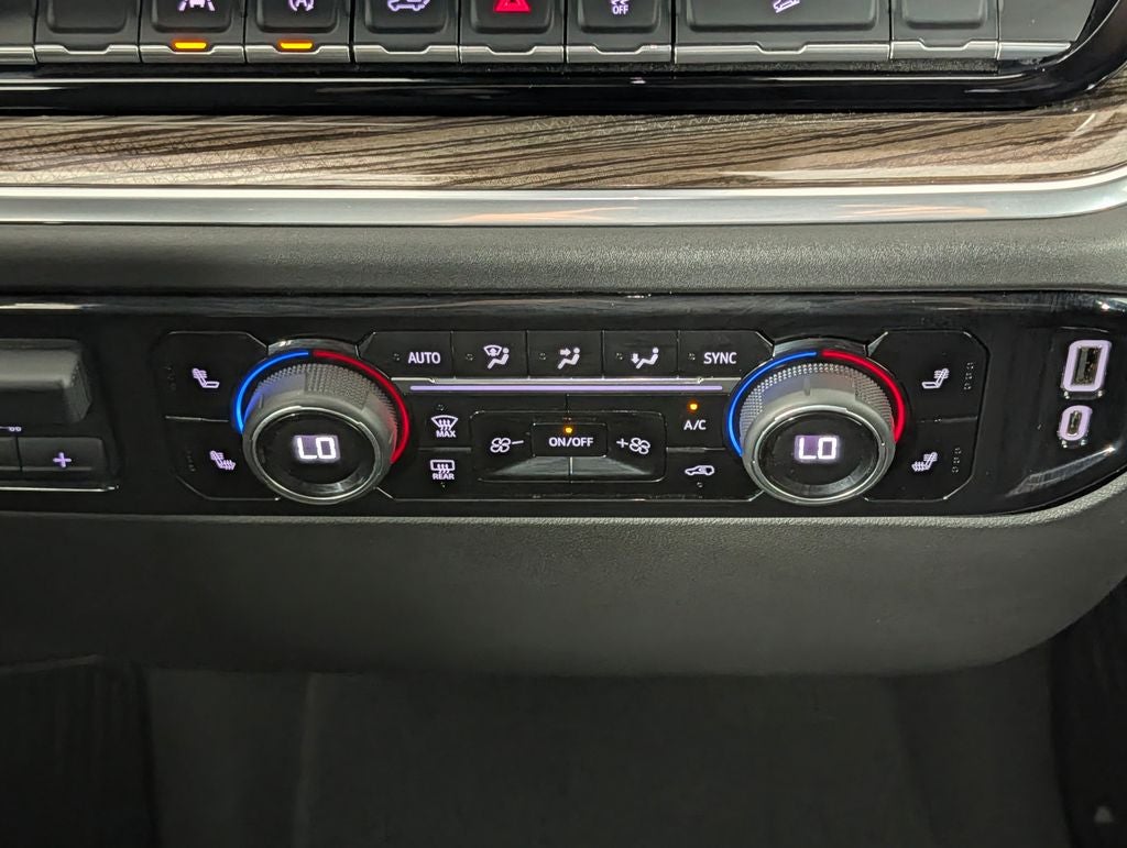2022 Chevrolet Silverado 1500 LT Texas Edition
