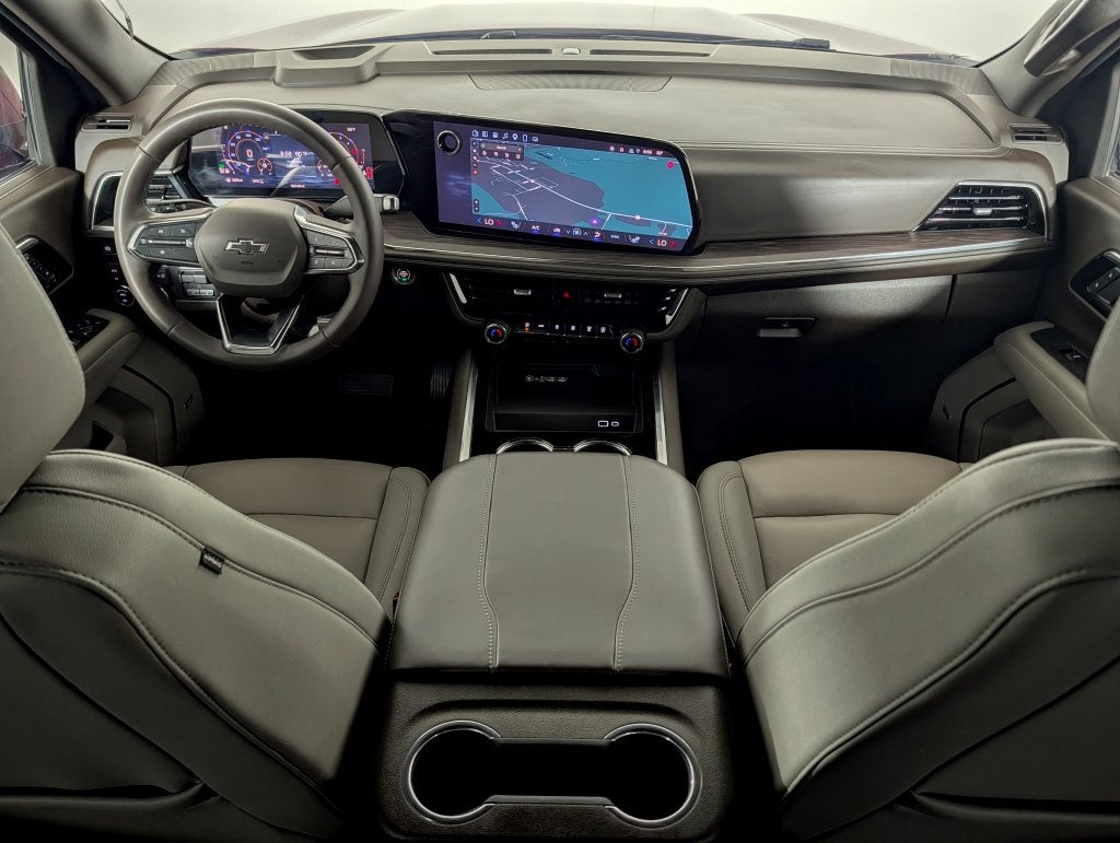 2025 Chevrolet Suburban Z71