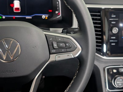 2022 Volkswagen Atlas 3.6L V6 SE w/Technology
