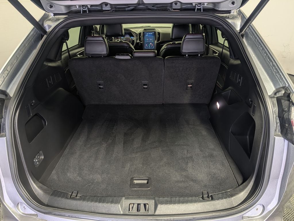 2024 Ford Edge ST Line