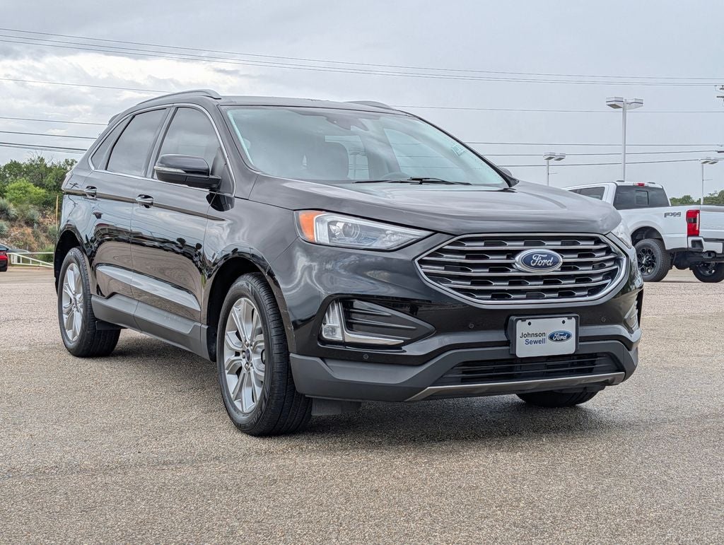 2022 Ford Edge Titanium