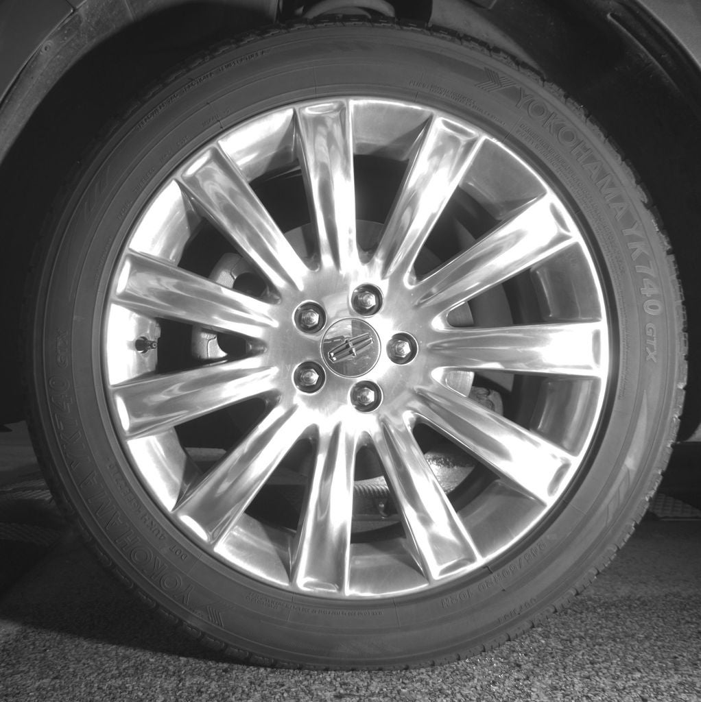 2012 Lincoln MKX Base