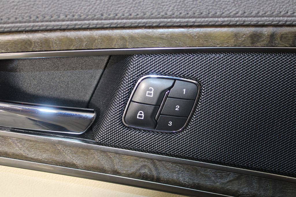 2019 Lincoln Nautilus Select