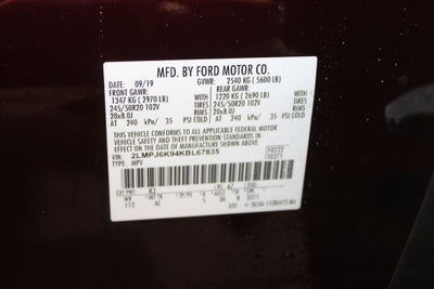 2019 Lincoln Nautilus Select