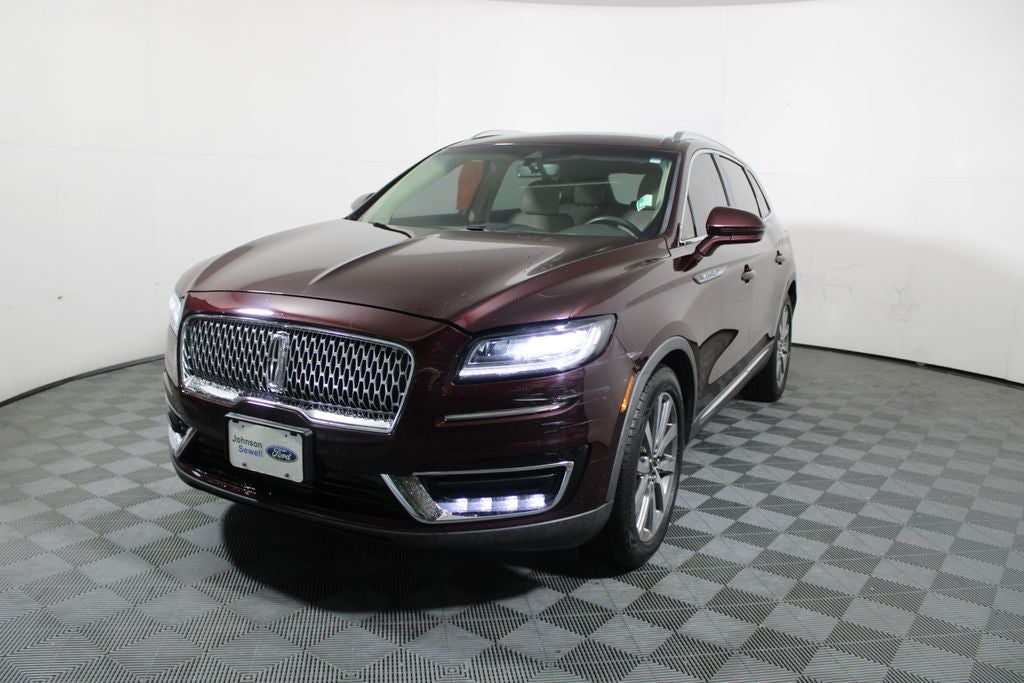 2019 Lincoln Nautilus Select