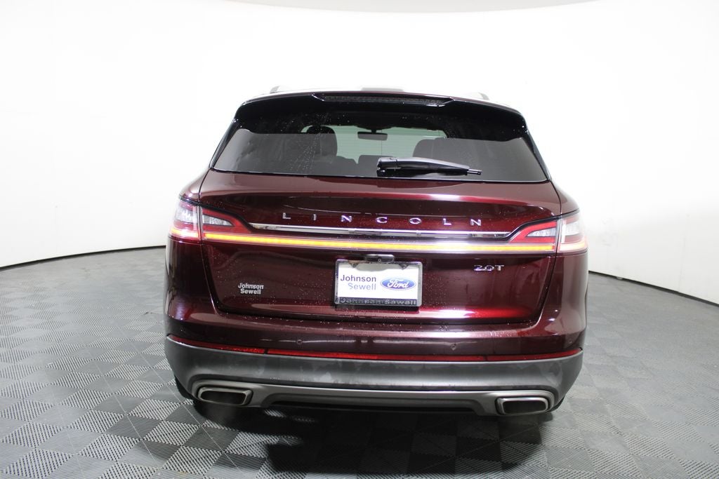 2019 Lincoln Nautilus Select