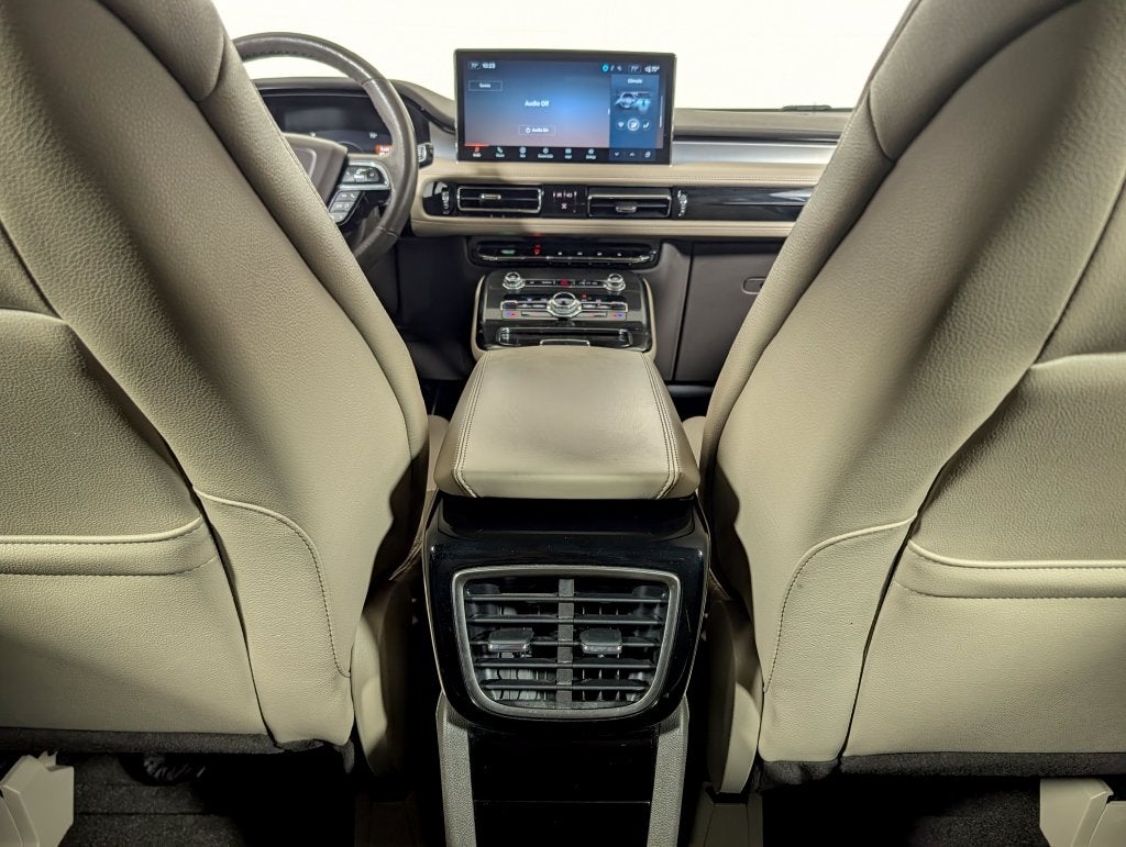 2023 Lincoln Nautilus Standard
