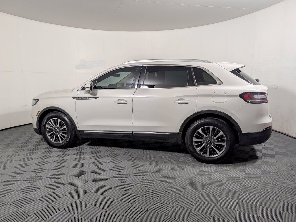 2023 Lincoln Nautilus Standard
