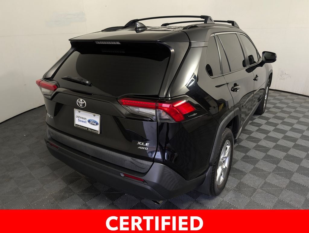 2020 Toyota RAV4 XLE