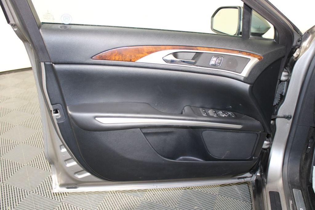 2015 Lincoln MKZ Base