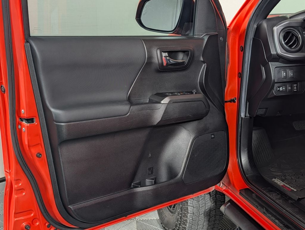 2023 Toyota Tacoma TRD Pro V6