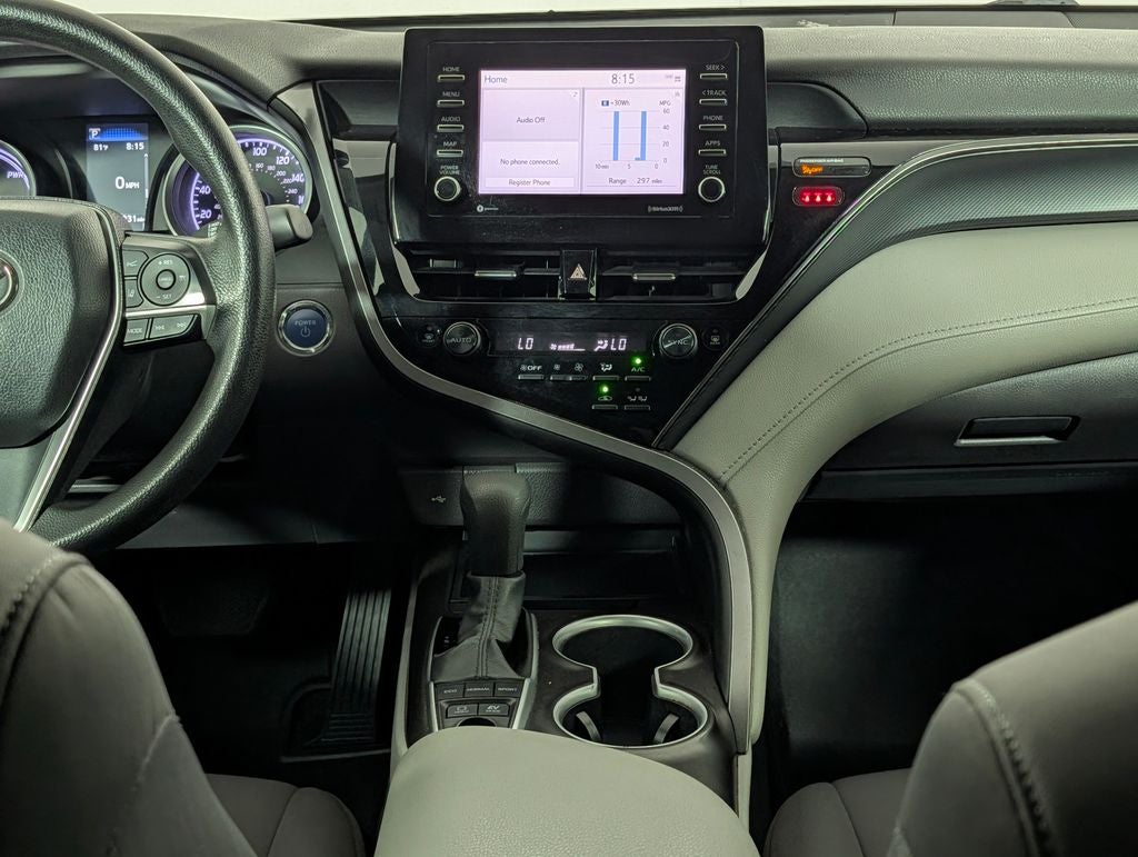 2022 Toyota Camry Hybrid LE