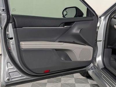 2022 Toyota Camry Hybrid LE