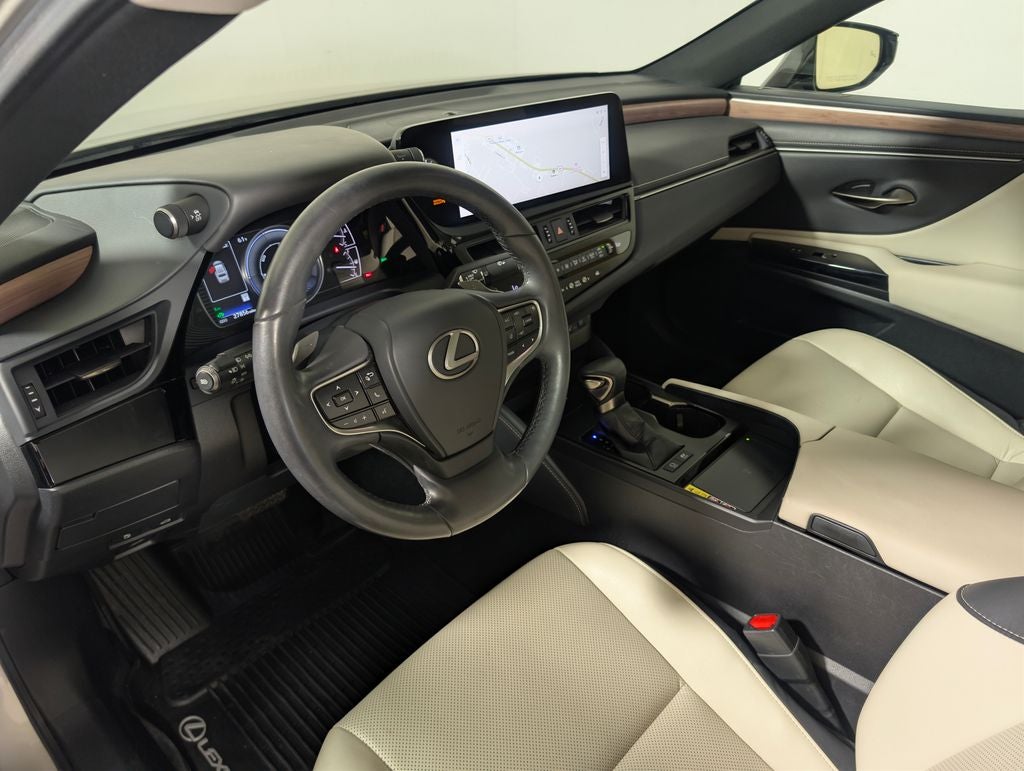 2023 Lexus ES 300h
