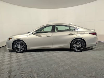 2023 Lexus ES 300h