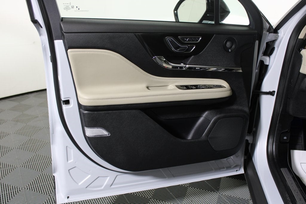 2025 Lincoln Corsair Reserve