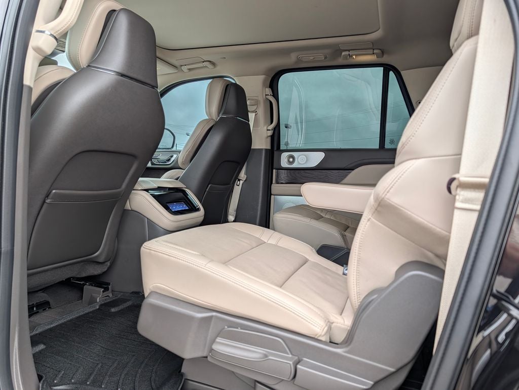 2024 Lincoln Navigator L Reserve