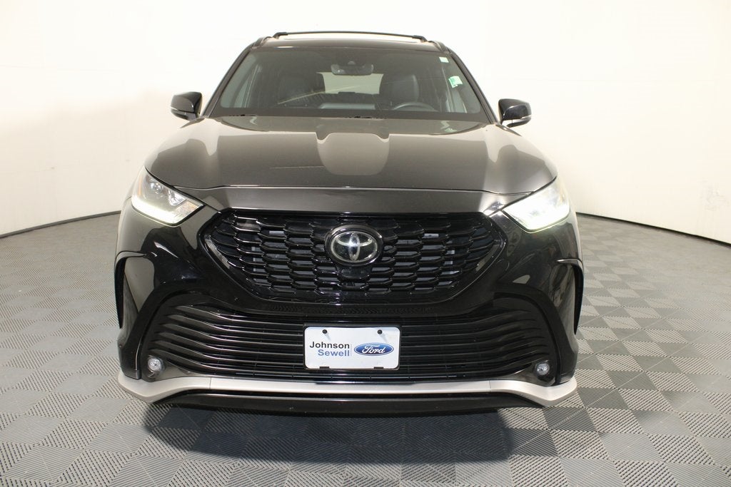 2022 Toyota Highlander XSE