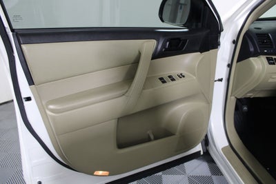 2013 Toyota Highlander Base Plus