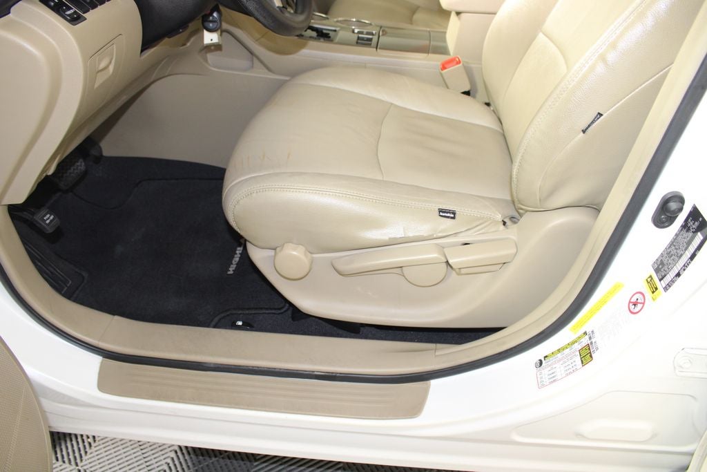 2013 Toyota Highlander Base Plus