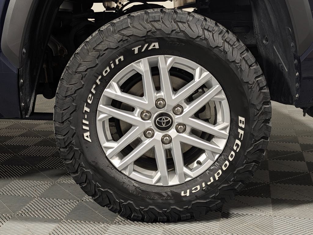 2022 Toyota Tundra SR5