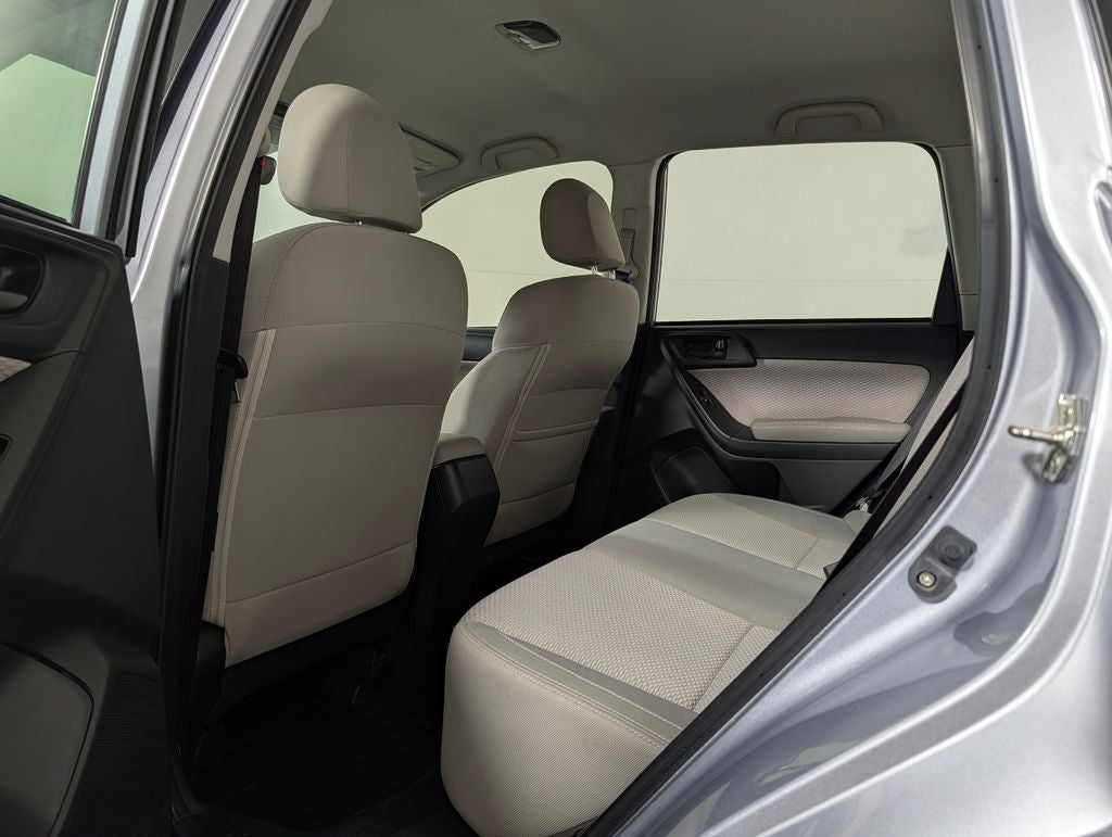2017 Subaru Forester 2.5i