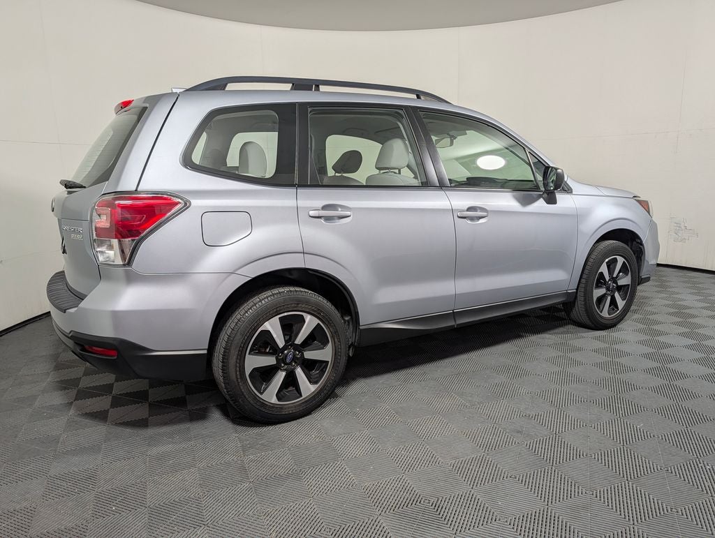2017 Subaru Forester 2.5i