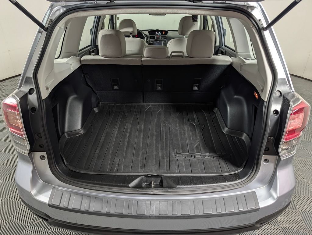 2017 Subaru Forester 2.5i
