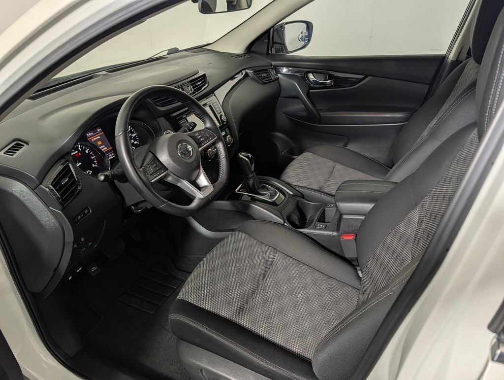 2021 Nissan Rogue Sport SV