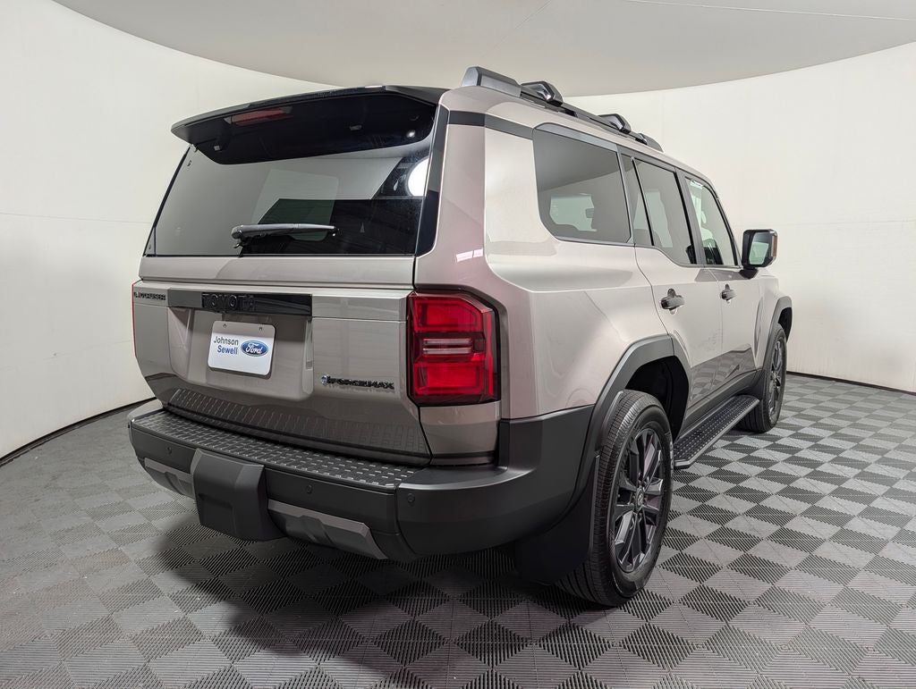 2027 Toyota Land Cruiser Base