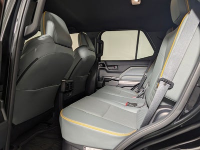 2025 Toyota 4Runner i-FORCE MAX Hybrid Trailhunter