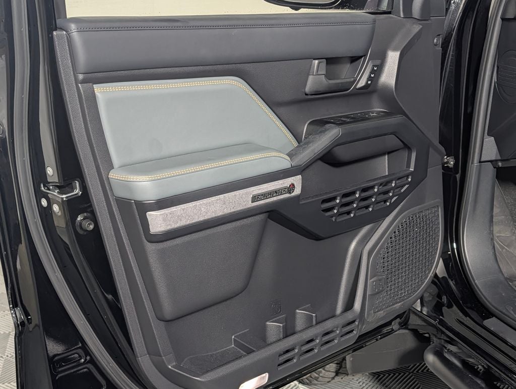 2025 Toyota 4Runner i-FORCE MAX Hybrid Trailhunter