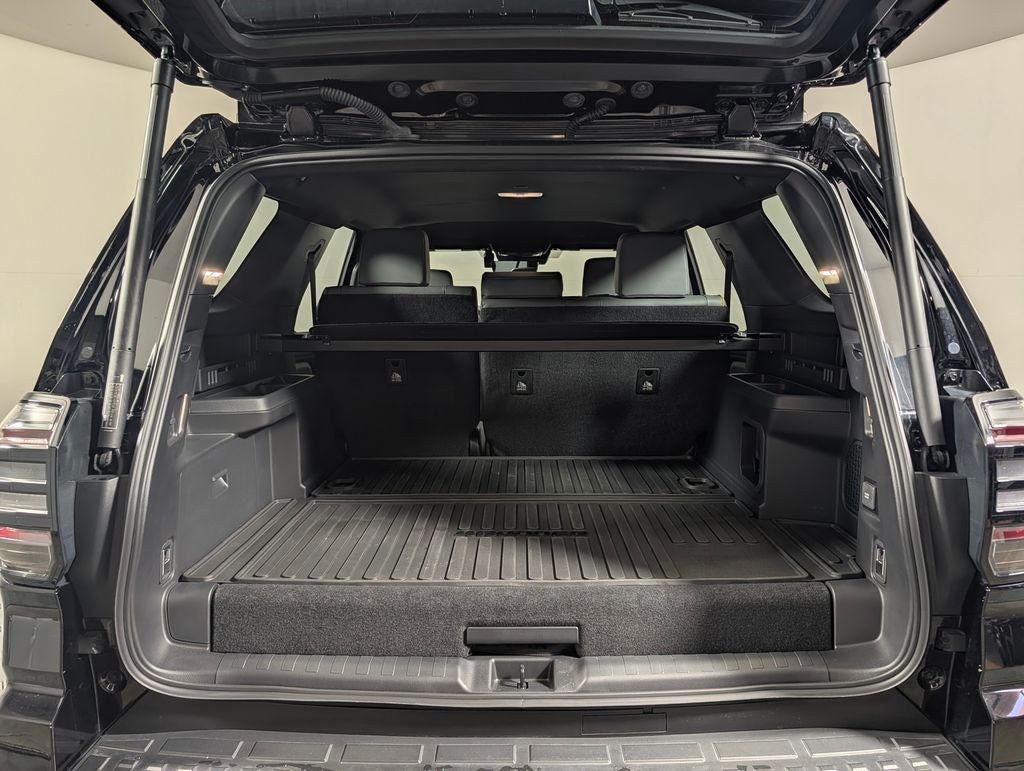 2025 Toyota 4Runner i-FORCE MAX Hybrid Trailhunter