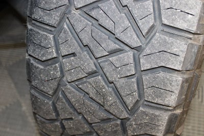 2024 Land Rover Defender 130 X-Dynamic SE