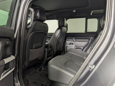 2024 Land Rover Defender 110 SE
