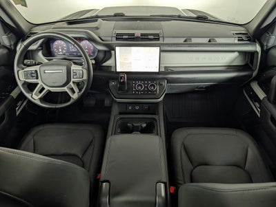 2024 Land Rover Defender 110 SE