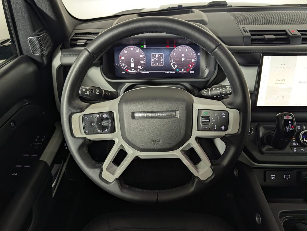 2024 Land Rover Defender 110 SE