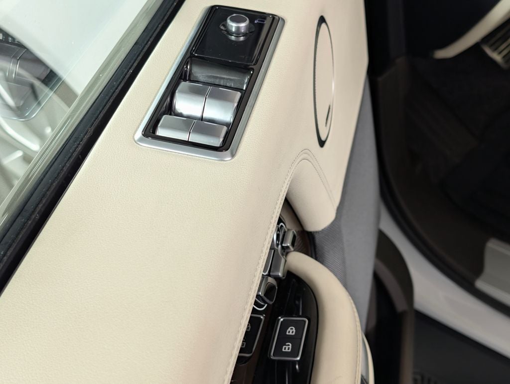 2021 Land Rover Range Rover Westminster