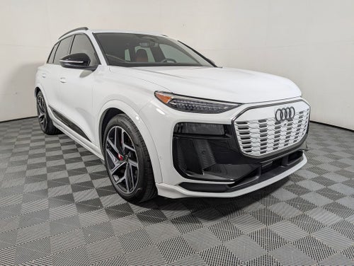 2025 Audi SQ6 e-tron Prestige quattro