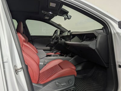 2025 Audi SQ6 e-tron Prestige quattro