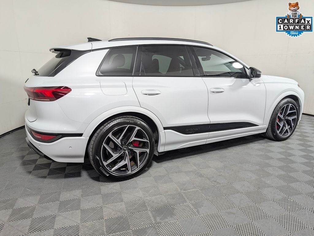 2025 Audi SQ6 e-tron Prestige quattro