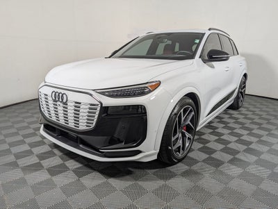 2025 Audi SQ6 e-tron Prestige quattro