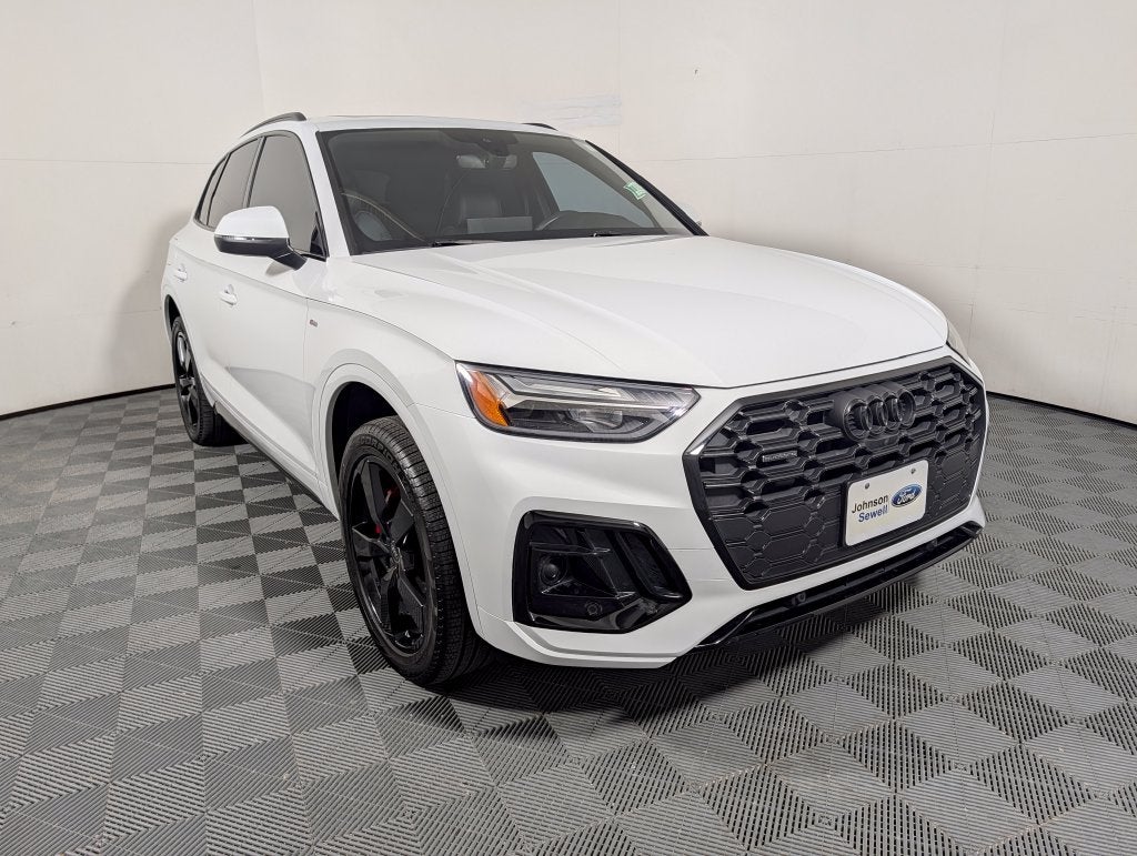 2024 Audi Q5 45 S line Premium quattro