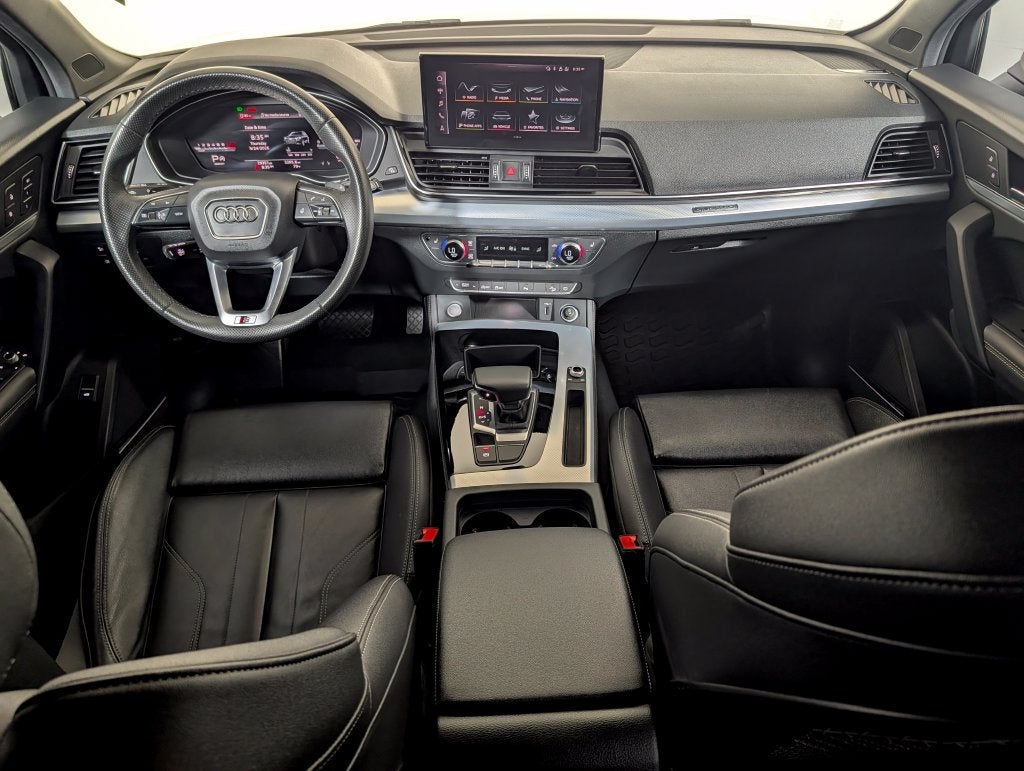 2024 Audi Q5 45 S line Premium quattro