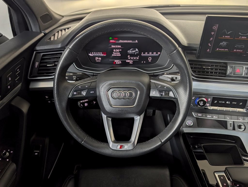 2024 Audi Q5 45 S line Premium quattro